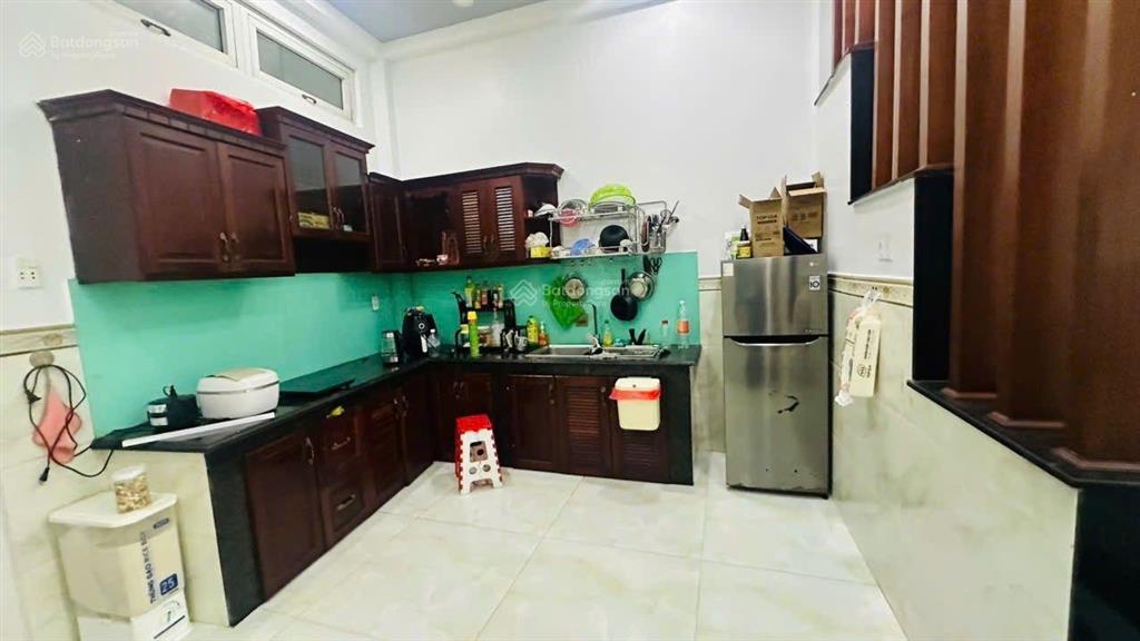 Bán nhà xã tân kiên, bình chánh. 4x14 nhà 1trệt 2lầu hẻm xe hơi 6m.