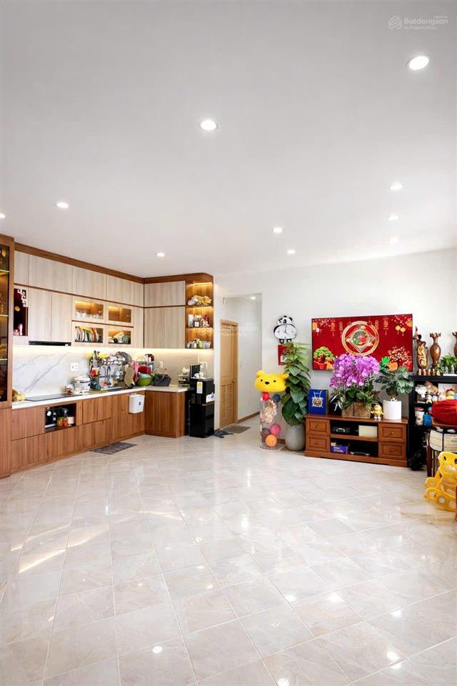 Bán cc conic, tân kiên.dt 80m2, shr, nhà mới vào ở liền.