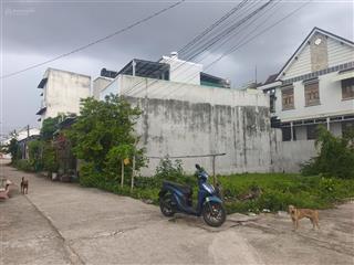 Bán đất hẻm xe hơi đường bờ chùa. dt5 x19,shr, kdc hiện hữu, xây dựng tự do.