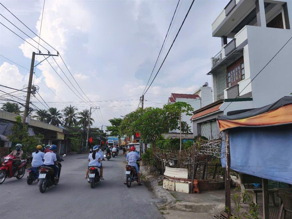 Bán đất mặt tiền đường bàu gốc 5x22=110m.
