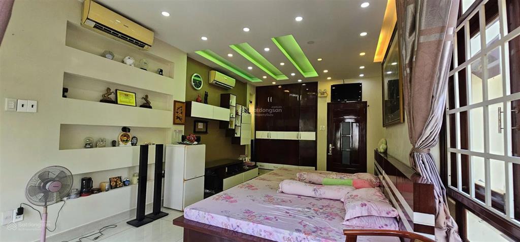 Bán nhà biệt thự kdc phong phú 5. dt 7x19,5m. nhà 1 trệt 2 lầu.