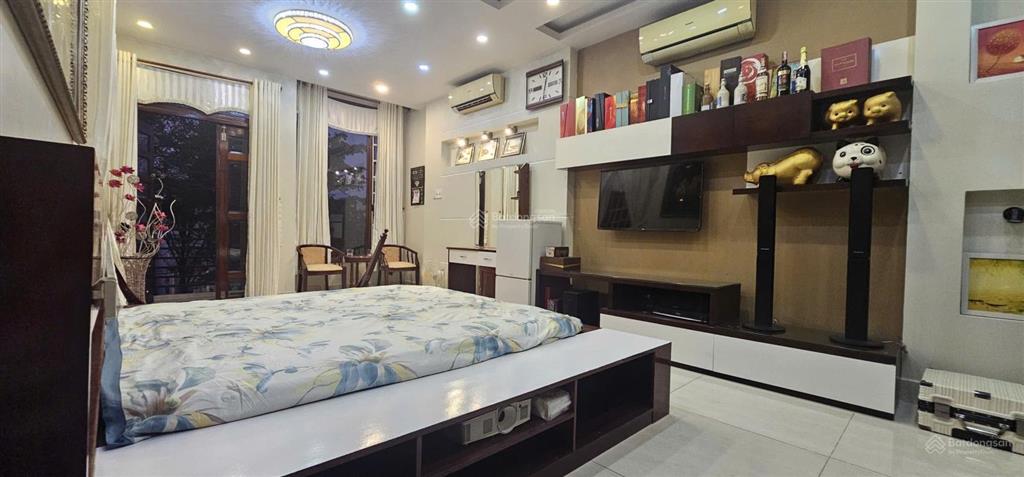 Bán nhà biệt thự kdc phong phú 5. dt 7x19,5m. nhà 1 trệt 2 lầu.