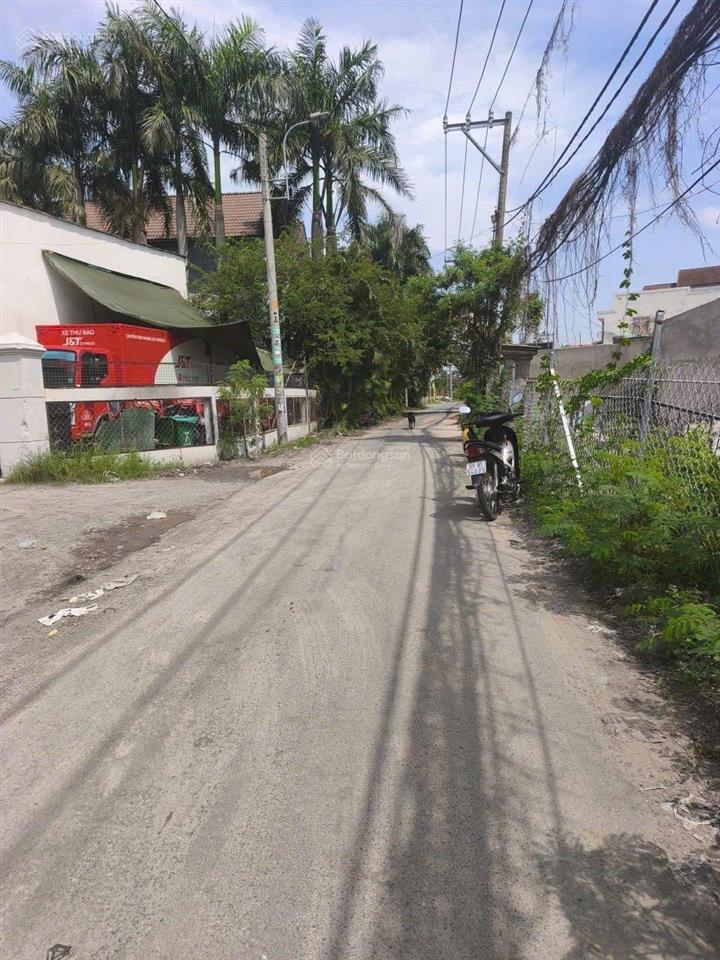 Bán đất đường 6m tân quý tây. dt 7,5x25=182m, có 160m thổ cư