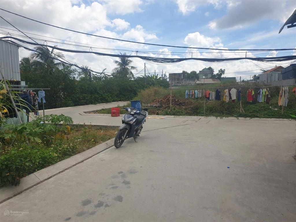 Bán đất 5x20 kế trường đại học phạm ngọc thạch, hẻm xe hơi, kdc hiện hữu.
