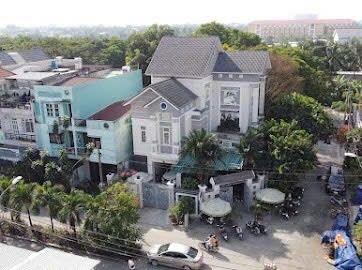 Bán nhà kdc hồ bắc. dt 5x20 nhà 3,5 tấm, shr, công chứng mua bán được liền.