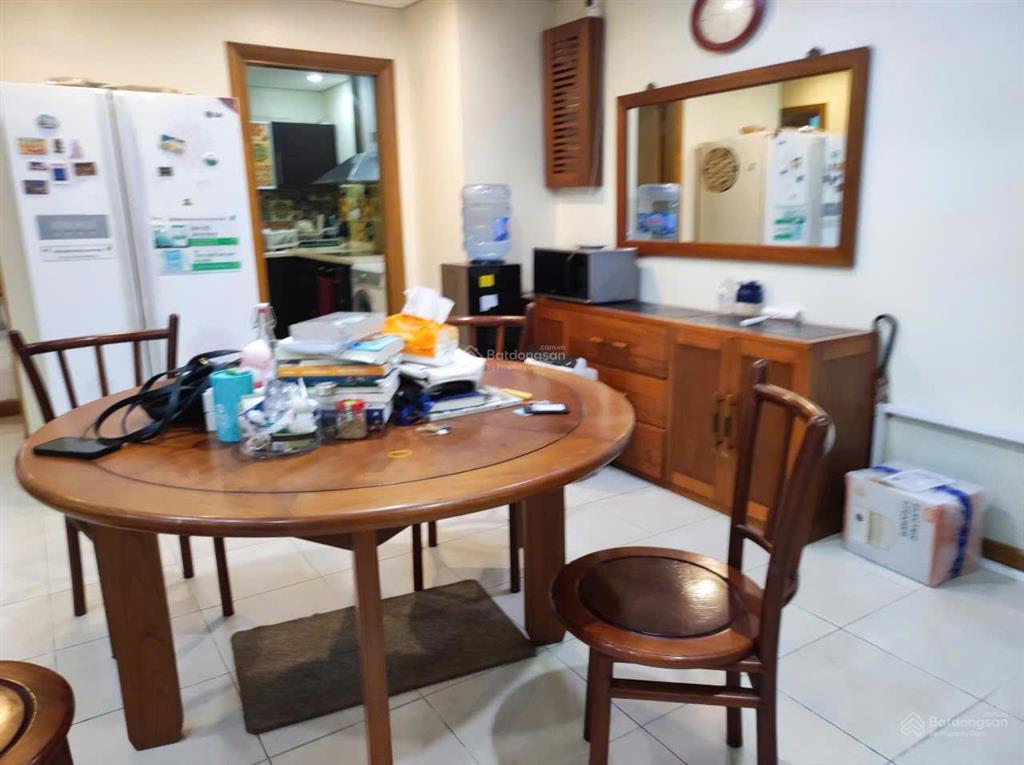 Chính chủ bán nhanh căn hộ 2pn dt 183m2 dự án pacific  83 lý thường kiệt.  0962 252 ***
