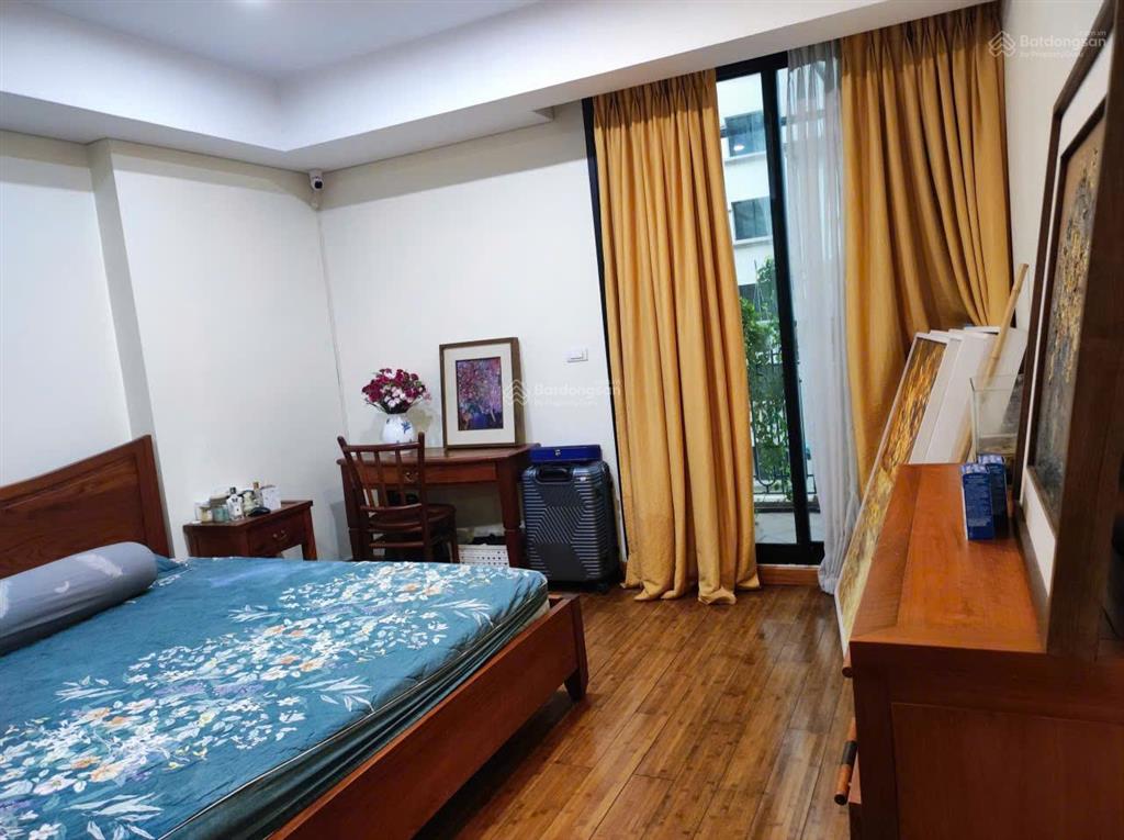 Chính chủ bán nhanh căn hộ 2pn dt 183m2 dự án pacific  83 lý thường kiệt.  0962 252 ***