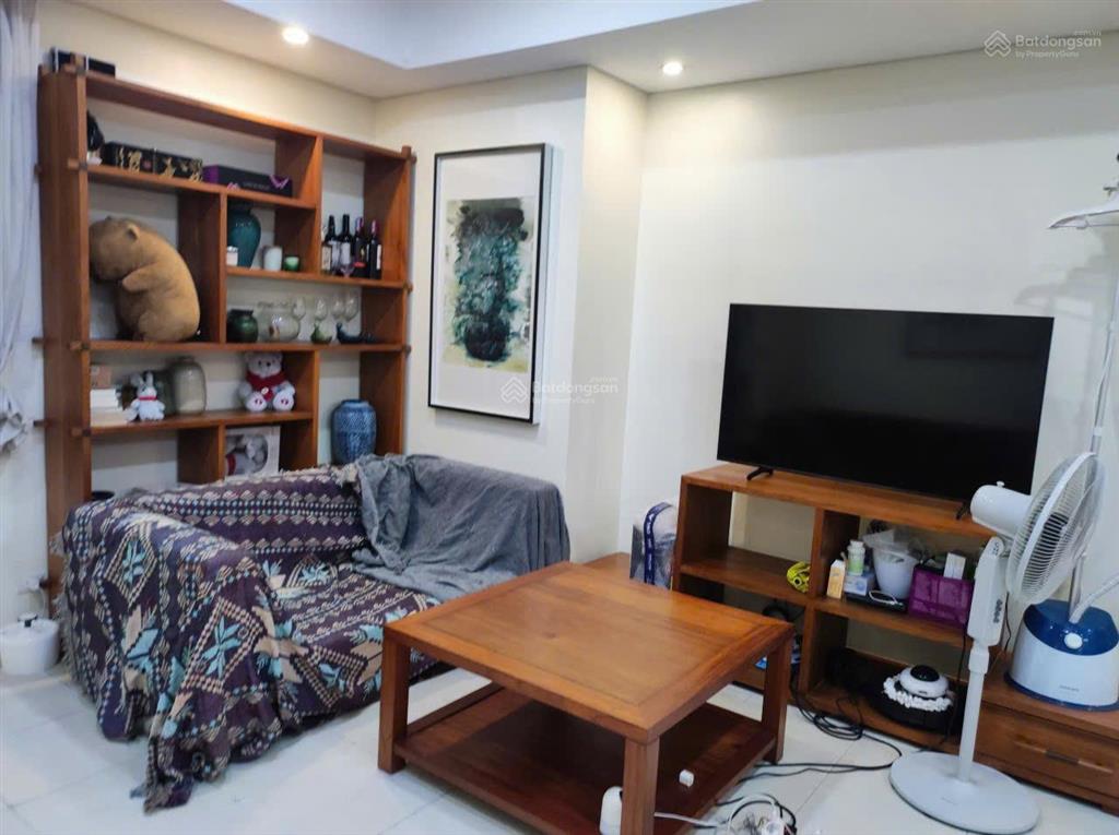 Chính chủ bán nhanh căn hộ 2pn dt 183m2 dự án pacific  83 lý thường kiệt.  0962 252 ***