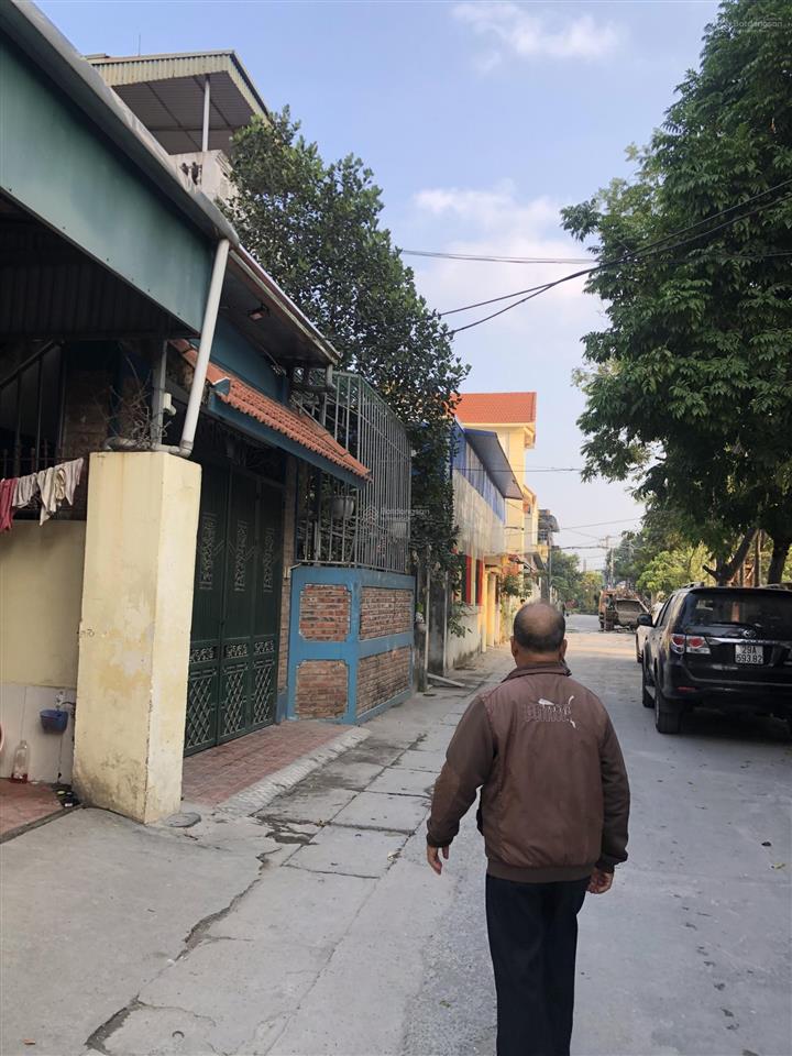 Bán nhà mặt phố thôn tân hà, xã đông mỹ (nam phù) hà nội 150m2, mt 8m, giá 120tr/m2.  0962 252 ***