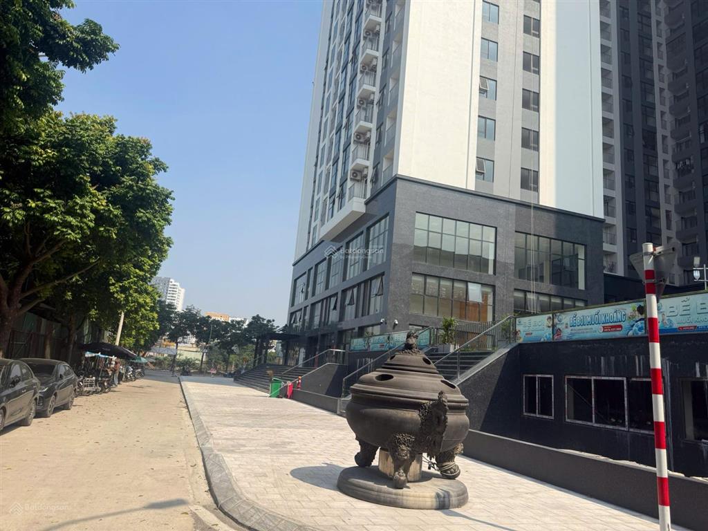 Cho thuê căn hộ 2pn, 2wc, 76m2 tại bluegem tower, 8triệu/tháng  mr hà 0962 252 ***
