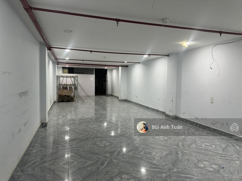 Bán gấp nhà 5 tầng mt song hành, đông hưng thuận, có 15 phòng, giấy phép karaoke, pccc. giá 11,5 tỷ