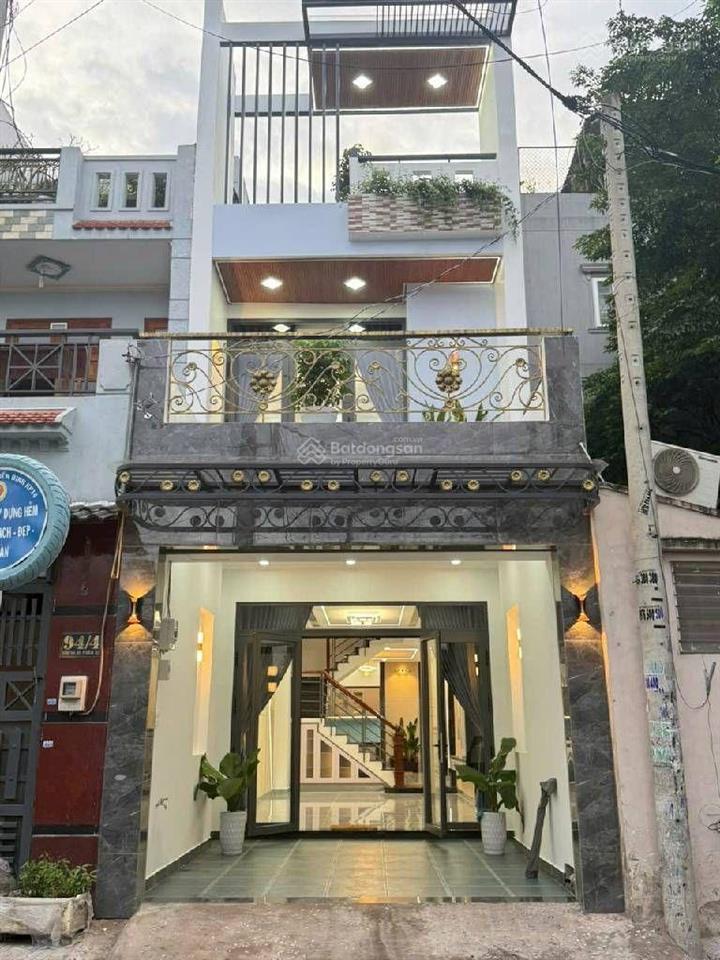 Nhà 3 tầng 80m2 hxh ta16 thông tứ tung, nhà mới đẹp vào ở ngay, tặng nội thất, giá chỉ 6.10 tỷ