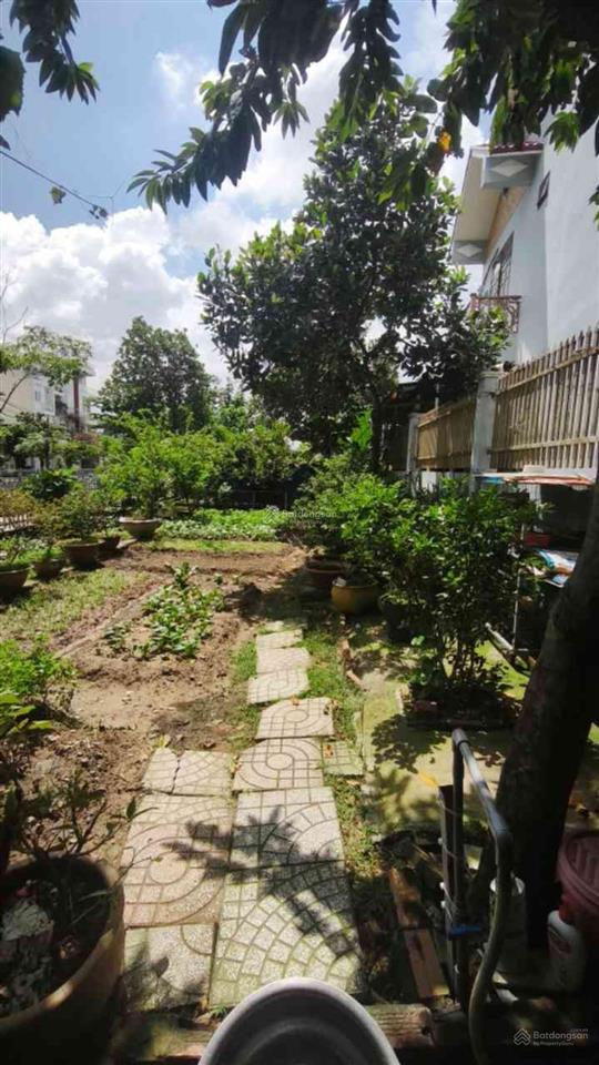 Biệt thự sân vườn đẳng cấp hơn 500m2 kdc phú nhuận, lê thị riêng, thới an, tphcm  giá 20.8 tỷ