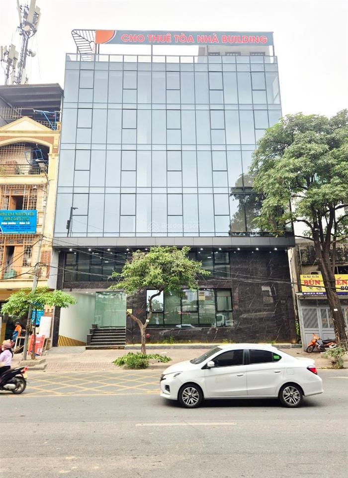 Mặt phố đỗ mười 109m2 9 tầng mặt tiền khủng 16m ngay bến xe nước ngầm quận hoàng mai