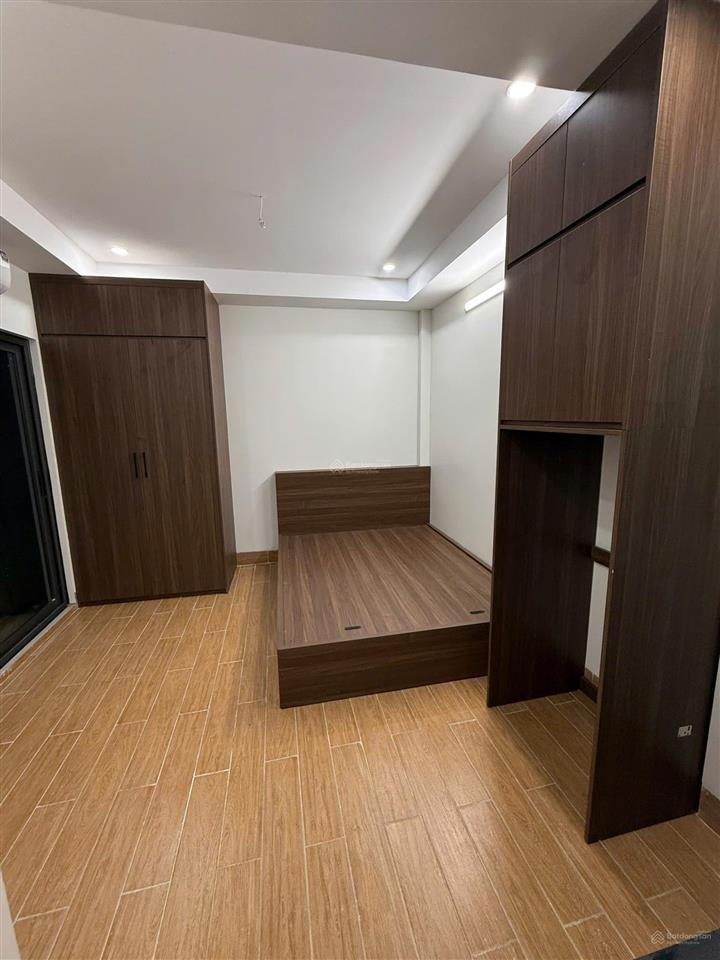 Giá đầu tư 92m2 7 tầng thang máy nhỉnh 16tỷ phố vĩnh phúc ba đình cách phố 30m