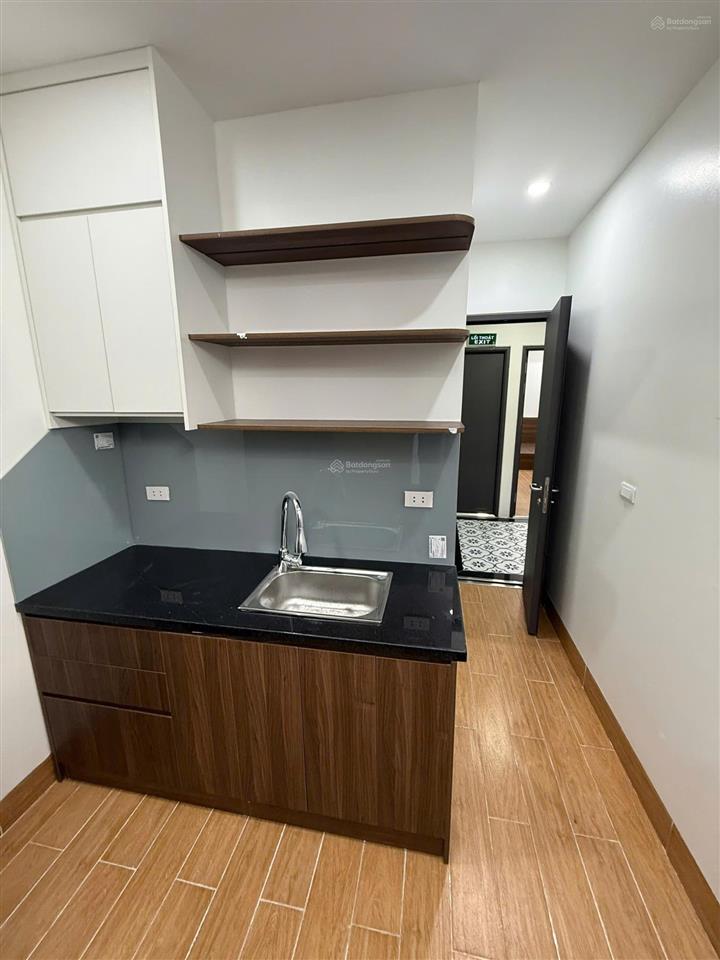 Giá đầu tư 92m2 7 tầng thang máy nhỉnh 16tỷ phố vĩnh phúc ba đình cách phố 30m
