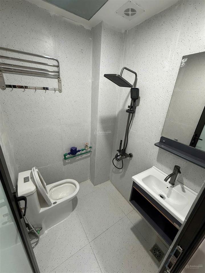 Giá đầu tư 92m2 7 tầng thang máy nhỉnh 16tỷ phố vĩnh phúc ba đình cách phố 30m