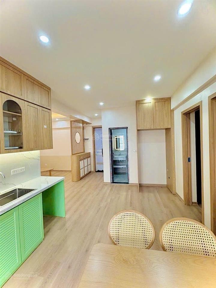 Bán nhà mặt phố giáp bát 73m2 xây 7 tầng thang máy lô góc chỉ 22 tỷ