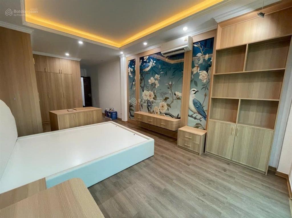 46m2 7 tầng thang máy ô tô vào nhà phố lạc long quân tây hồ