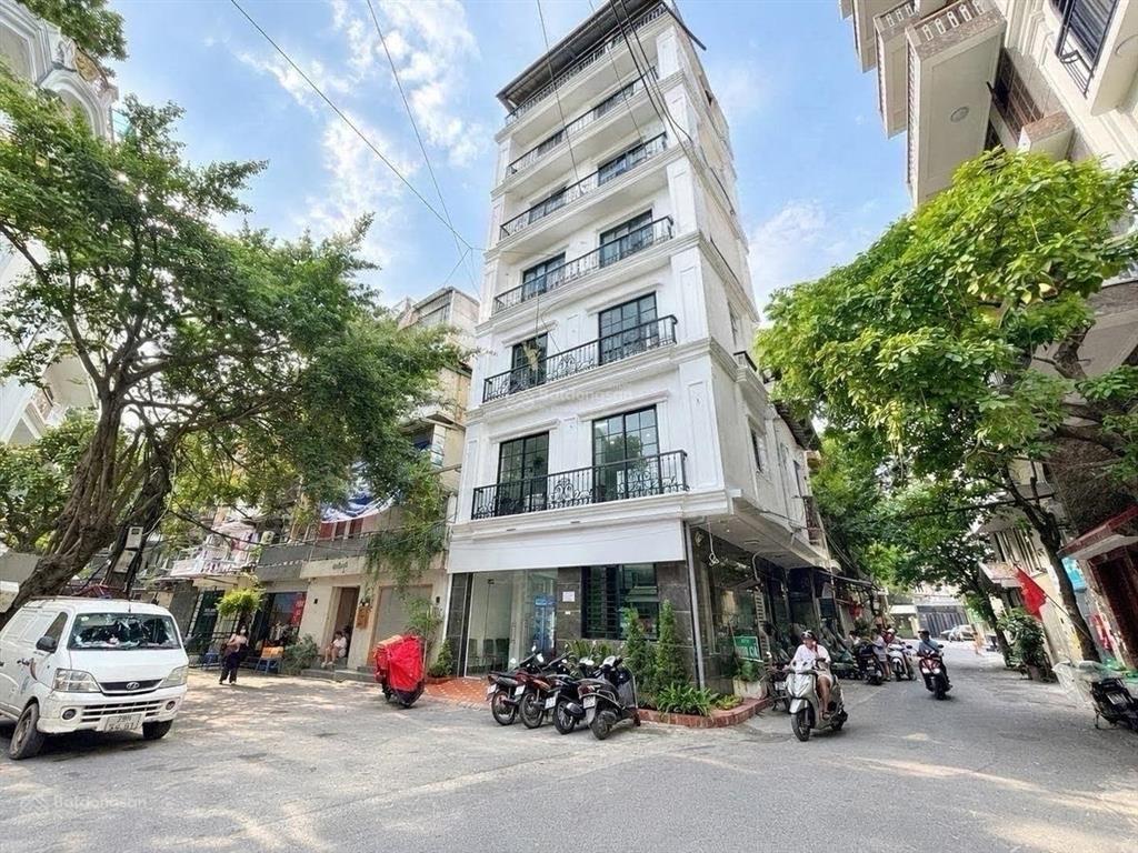 Lô góc 80m2 8 tầng ô tô tránh phố đội cấn ba đình chỉ hơn 30 tỷ