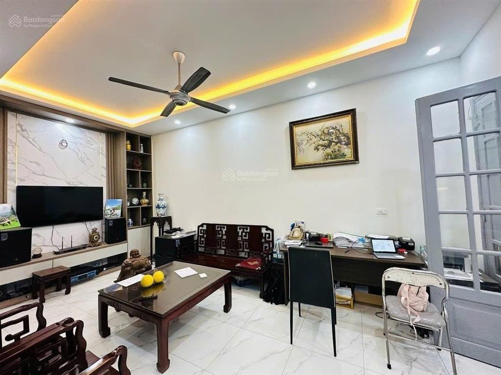 Siêu hiếm giá đầu tư 98m2 5 tầng mặt tiền 7m phố đội cấn ba đình