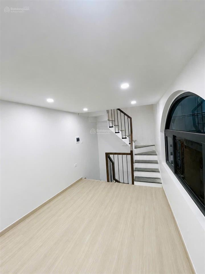 Bán nhà riêng tại số 9, ngõ 29, cửa bắc, 6,9 tỷ, 11,2 m2, hàng hiếm giá tốt
