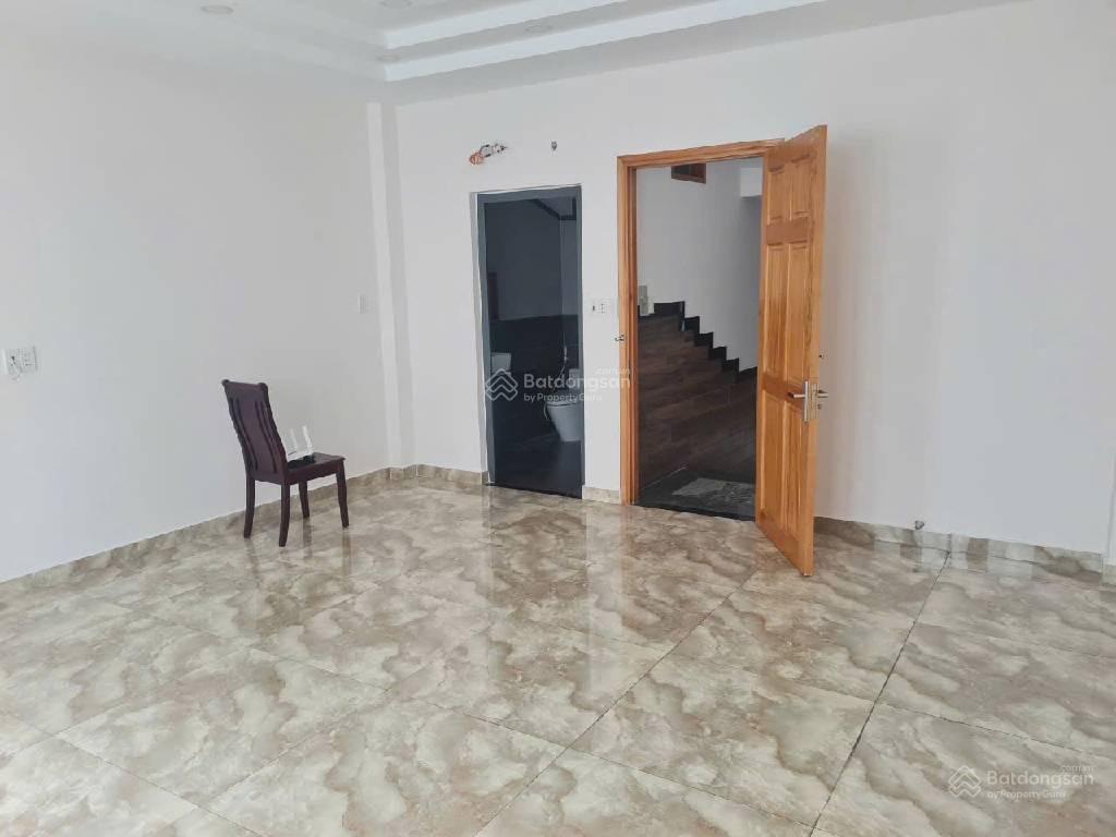 Nhà hiếm ngang 5m  tân phú  phan anh gần tô hiệu