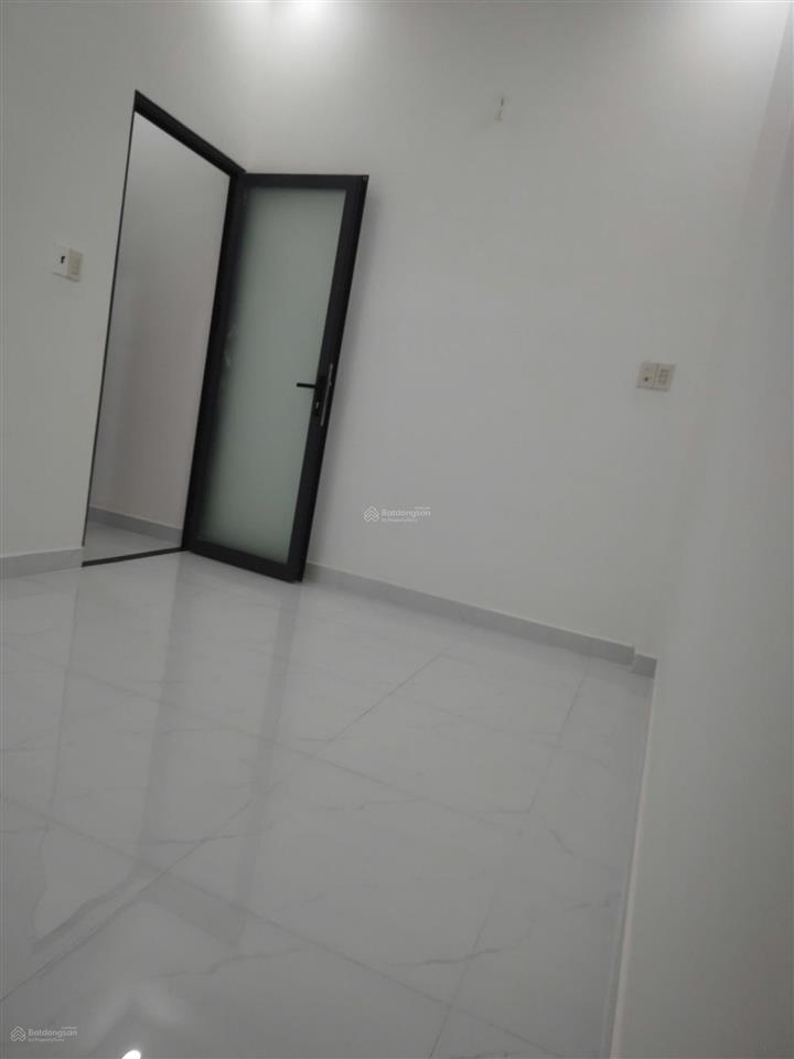 Nhà mới đẹp ở ngay quận tân phú gần aeon