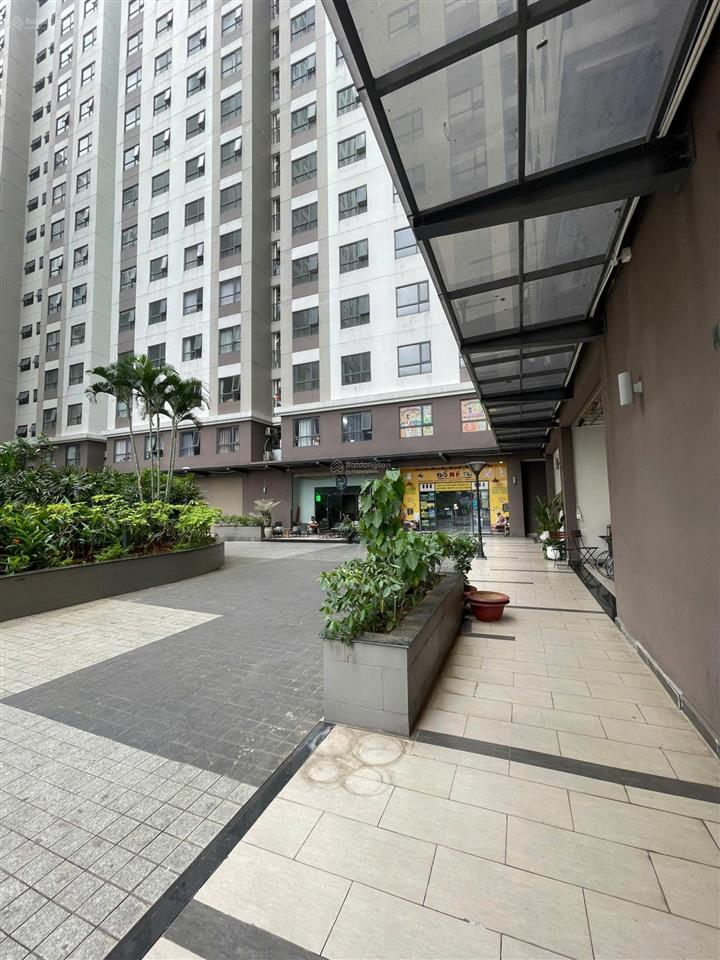 Cho thuê nhà mới quận 8  ngang 8m dài 10m  dt 151m2, 2225 phạm thế hiển giá 17tr