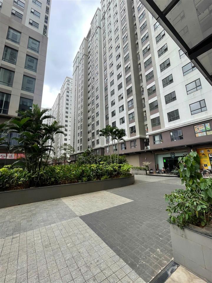 Cho thuê nhà mới quận 8  ngang 8m dài 10m  dt 151m2, 2225 phạm thế hiển giá 17tr