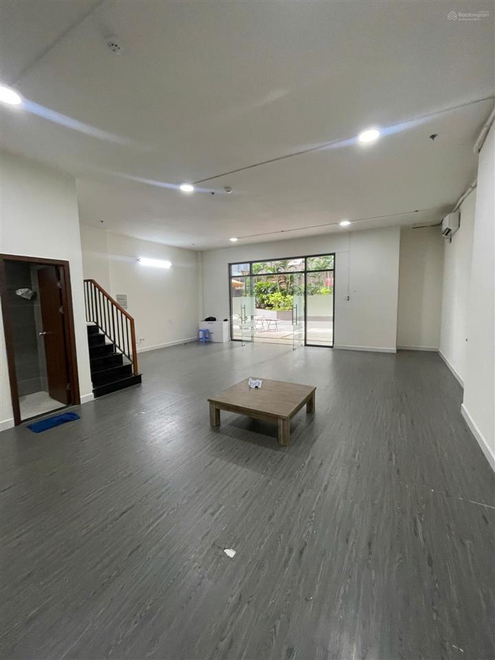 Cho thuê nhà mới quận 8  ngang 8m dài 10m  dt 151m2, 2225 phạm thế hiển giá 17tr