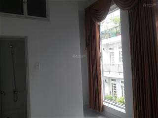 Cho thuê phòng máy lạnh, wc riêng, 3tr5, tại 137/45 lê văn sỹ