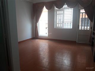 Cho thuê phòng trọ khu an ninh lịch sự giờ tự do 137/45 lê văn sỹ, 37m2, máy lạnh