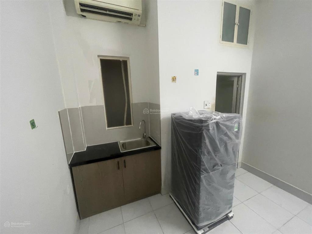 Cho thuê phòng máy lạnh 137 lê văn sỹ, phú nhuận. ký chính chủ