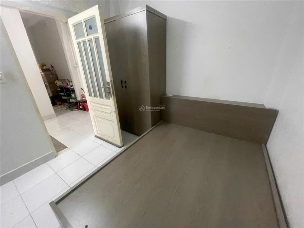 Cho thuê phòng máy lạnh 137 lê văn sỹ, phú nhuận. ký chính chủ