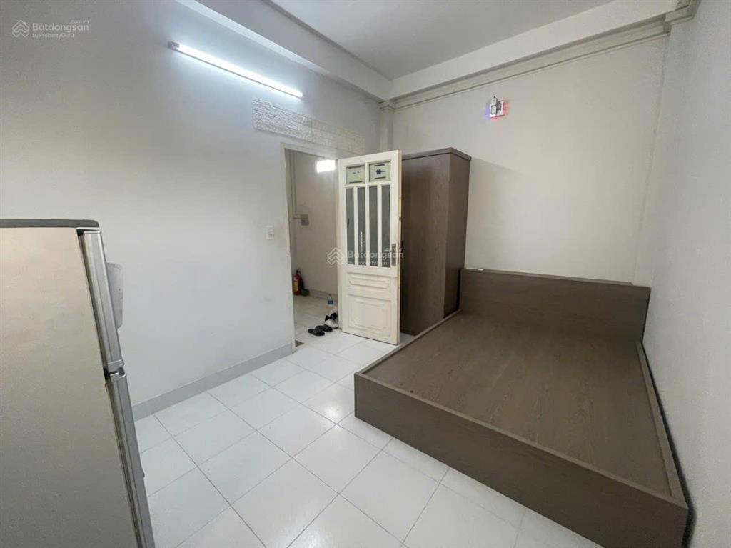 Cho thuê phòng máy lạnh 137 lê văn sỹ, phú nhuận. ký chính chủ