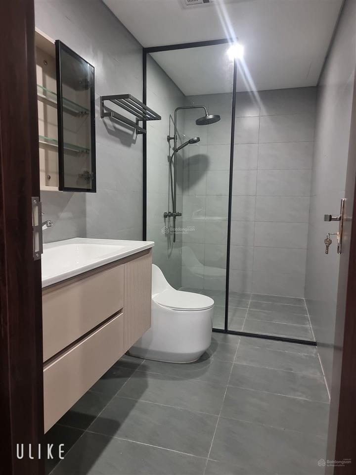 Chính chủ cần bán nhà 6 tầng, 8 ngủ, full nội thất. nhà phố bạch mai, trần khát chân, 0986 525 ***