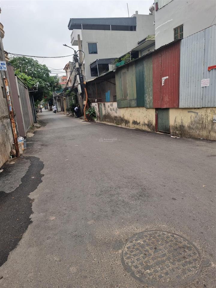 Chính chủ bán 4.2 tỷ lô đất 42m, mt 4.15, đông dư, bát tràng, ô tô đỗ cửa, đường 5m,  0986 525 ***