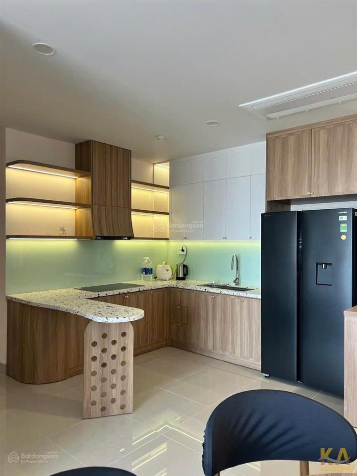Cho thuê căn hộ vt centree point  view phố biển  tầng trung  84m  2pn 2wc  giá 12 triệu/ tháng