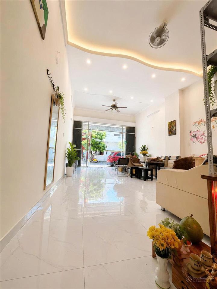 Cho thuê nhà mặt tiền lương thế vinh p.9 tp. vũng tàu