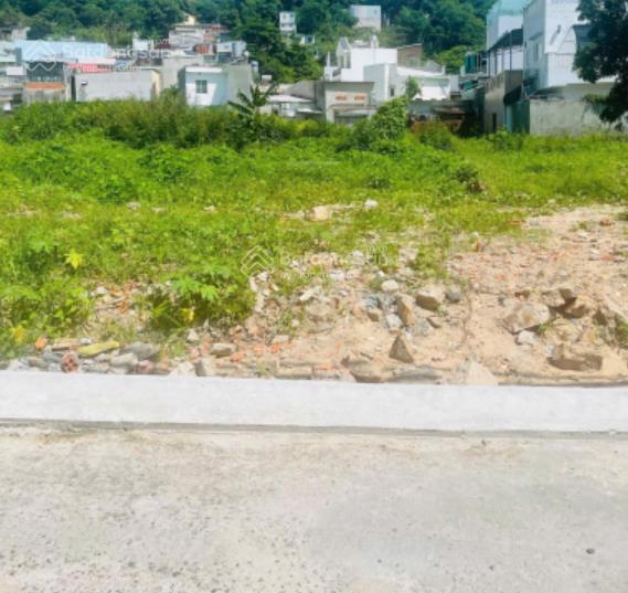 Bán đất diện tích 111,5m2, hẻm ô tô tránh nhau đường trần phú  giá chỉ 5,75 tỷ