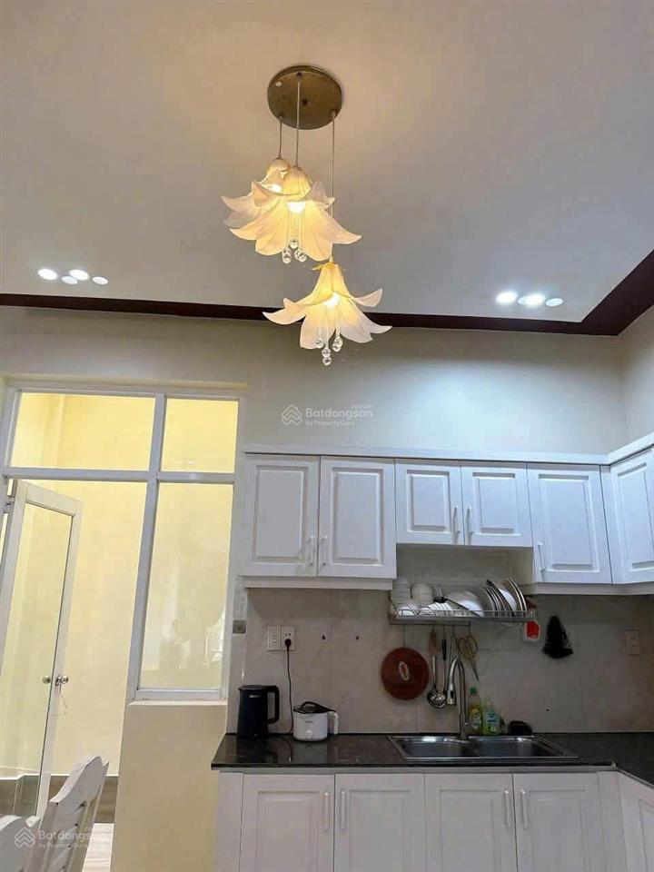 Cho thuê nhà nguyên căn đường phan chu trinh  p.2  tp. vũng tàu  giá chỉ 15tr/tháng