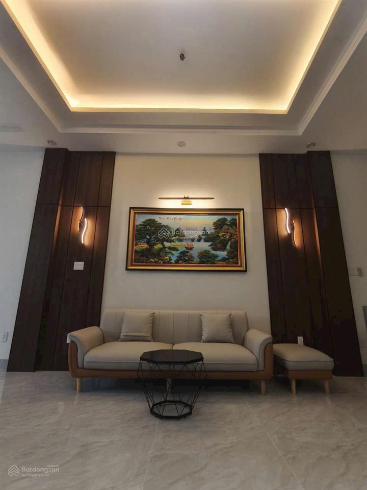 Cho thuê nhà mới 3 tầng  giá 12tr/tháng  full nội thất trần anh tông, vũng tàu