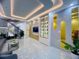 Cho thuê nhà đẹp 3 tầng  mặt tiền nguyễn thiện thuật vũng tàu  giá 14tr/tháng