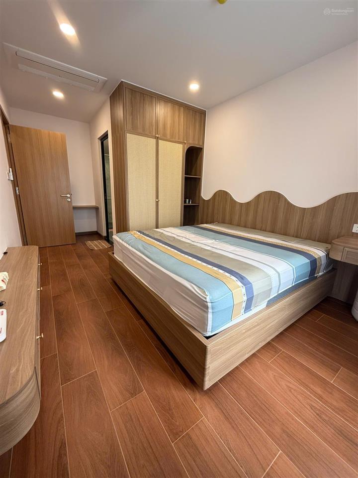 Cho thuê căn hộ 2pn vũng tàu centre point, tầng cao, view biển  giá 17tr/tháng