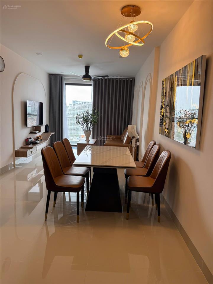 Cho thuê căn hộ 2pn vũng tàu centre point, tầng cao, view biển  giá 17tr/tháng