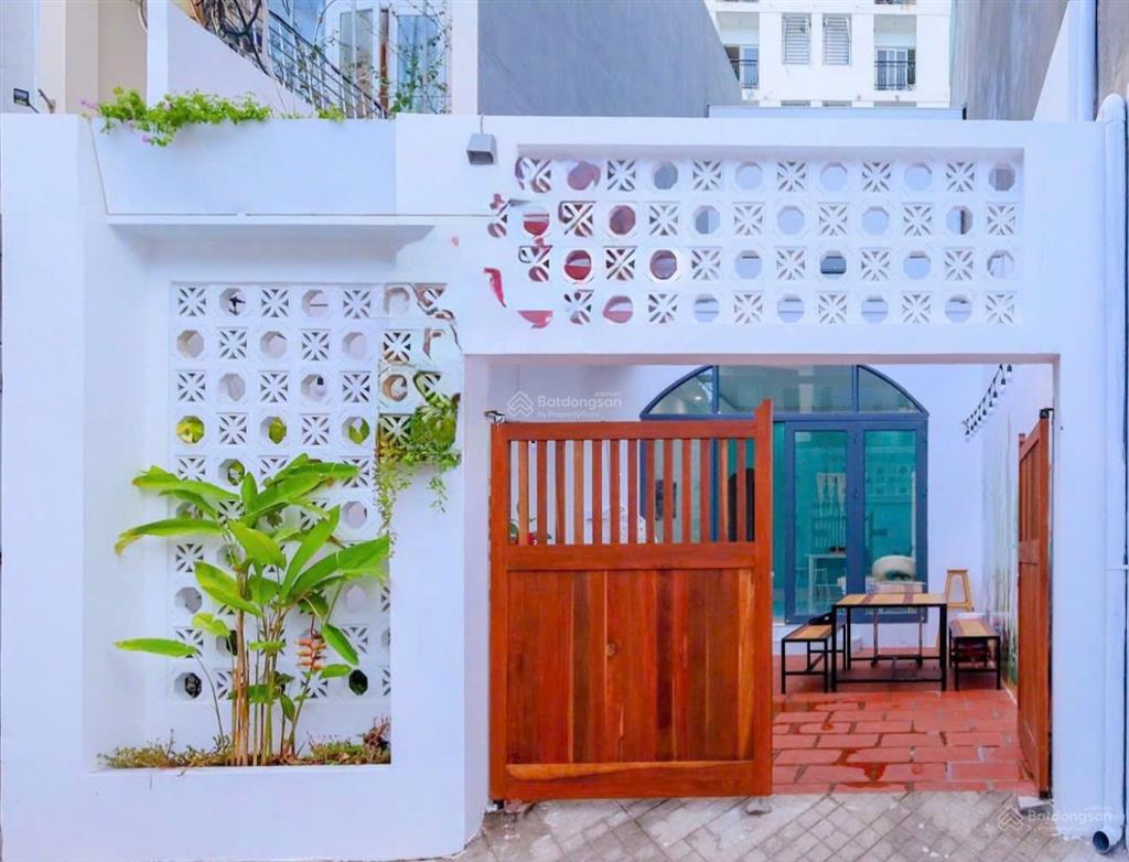 Cho thuê nhà mới, diện tích 150m2, 3 phòng ngủ, lê hồng phong, vũng tàu giá chỉ 13tr/tháng