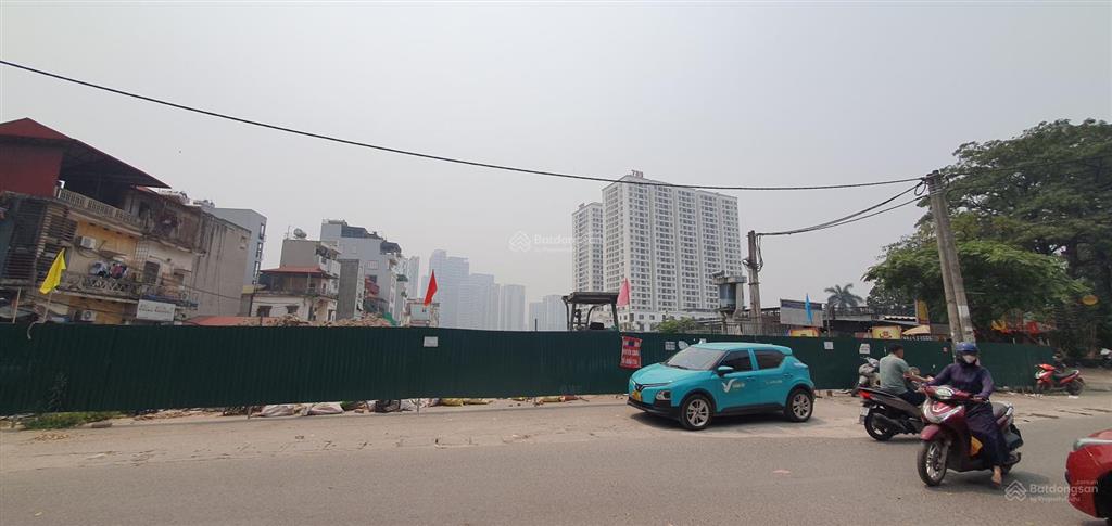 Cực hiếm bán nhà đường xuân đỉnh, 57m2, 2t kinh doanh vỉa hè ô tô tránh, mặt ng văn huyên kéo dài