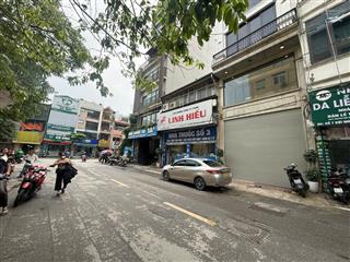 Cần bán nhà 43m 5 tầng lô góc mặt tiền 4m vị trí trung tâm bồ đề, 6 phòng ngủ giá chỉ nhỉnh 10 tỷ.