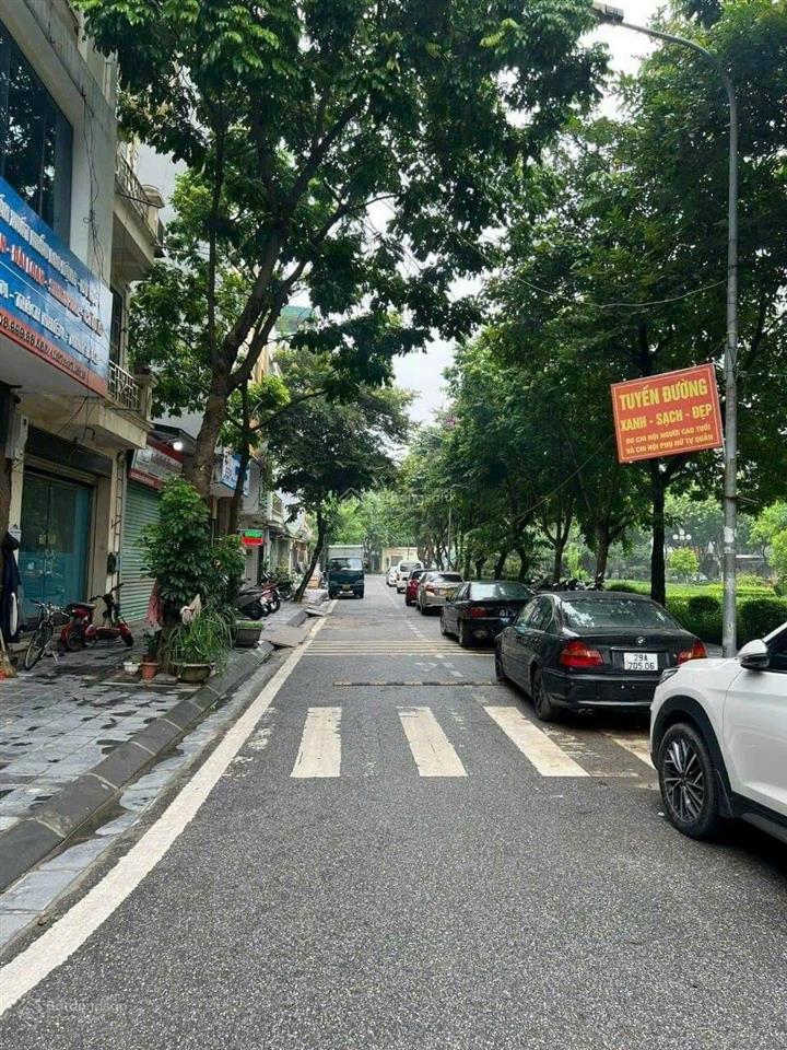 Cực hiếm chỉ 3x tỷ sở hữu nhà mặt vườn hoa khu tđc phố trạm 120m, vỉa hè kinh doanh,  0838 522 ***